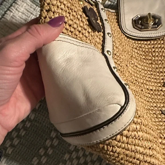 Women’s Coach shoulder bag - Picture 3 of 10